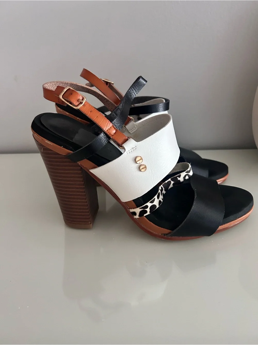 Chic Women's Mixed-Color Block Heel Sandals - White, Black & Brown